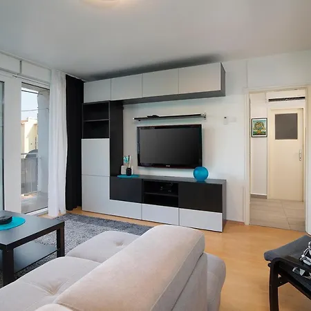 Apartment Kim *