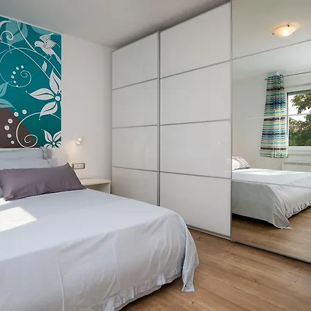 Apartament Kim Pula