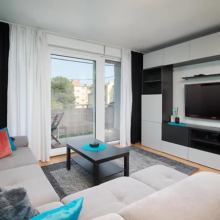 Apartament Kim *